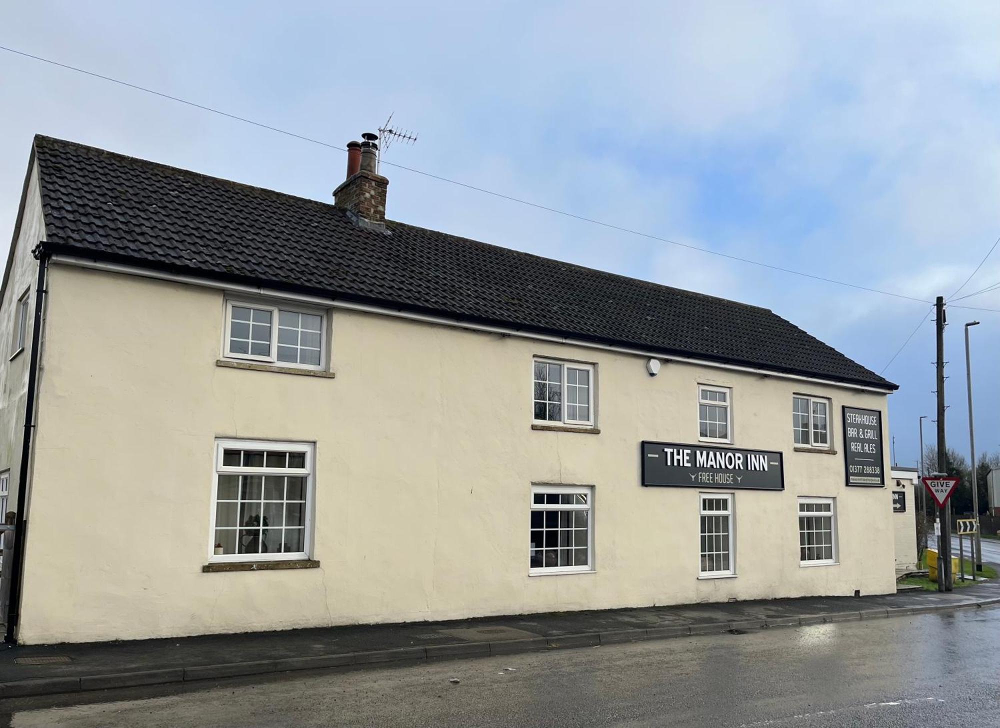 יורק The Manor Inn Pub And Steakhouse, Fridaythorpe, Driffield מראה חיצוני תמונה